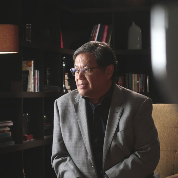 Dr. Romulo Romero